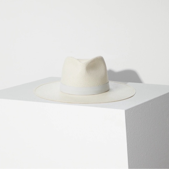 NEW Janessa Leone Zoe Packable Sun  Hat Bleach White Large - Picture 3 of 10